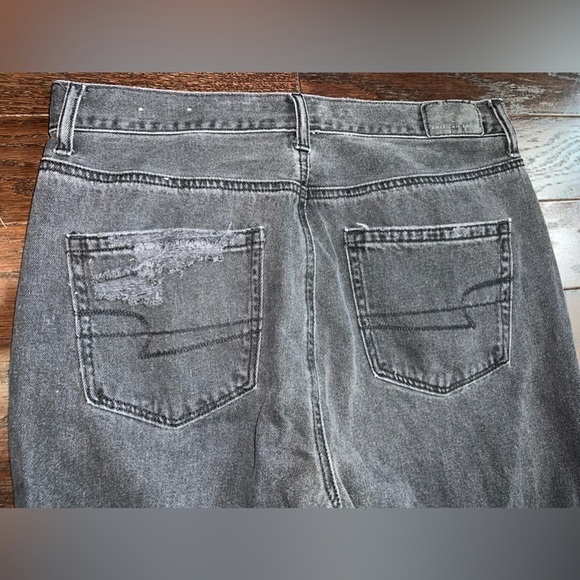 American Eagle Mom Jeans - Picture 8 of 11
